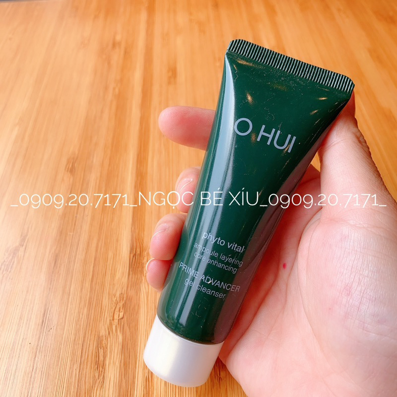 Sản phẩm làm sạch O Hui Prime Advancer Cleansing foam