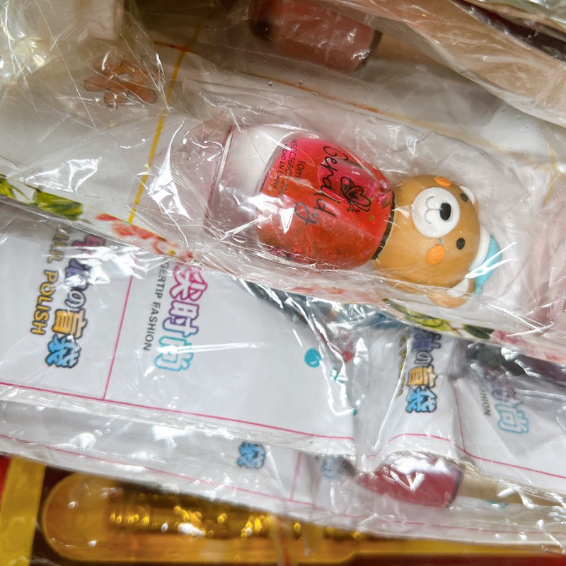 Sỉ 20 lọ sơn móng tay nhiều mầu loại to đẹp