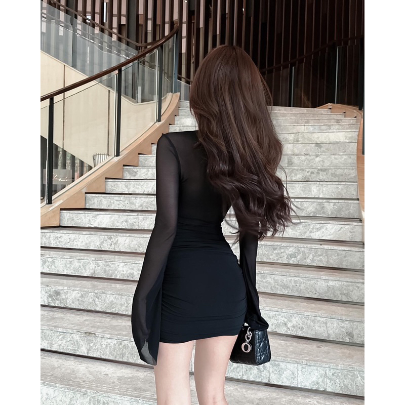 Đầm Body Lưới Sheer Co Giãn Tay Loe Cut Out