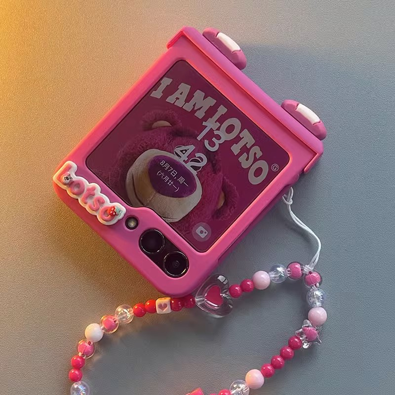 Ốp Lưng Samsung Z Flip 5 bản lề tai gấu dâu Lotso siêu cute kèm dây xách xinh Z Flip5/ ZFlip 5