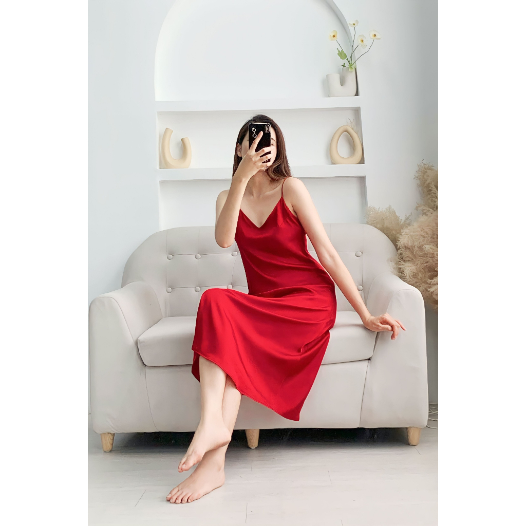 Váy Ngủ Nữ 2 Dây Lụa Pháp Cổ Tim Cao Cấp Siêu Mềm Mại , Sexy Cao Cấp Trơn 4 Màu Melli Homewear | BigBuy360 - bigbuy360.vn