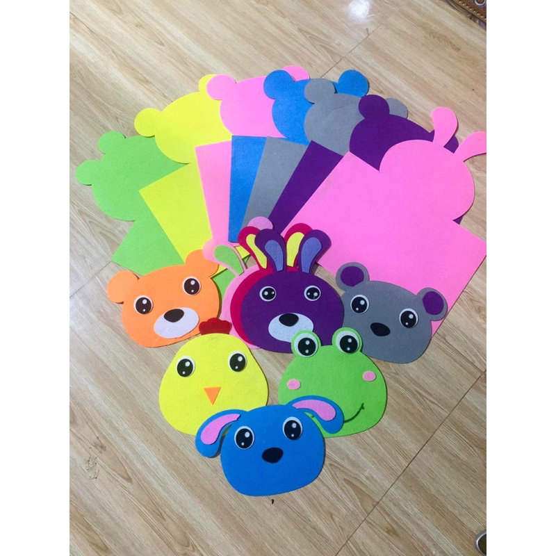 Mặt thú cute treo sản phẩm của bé