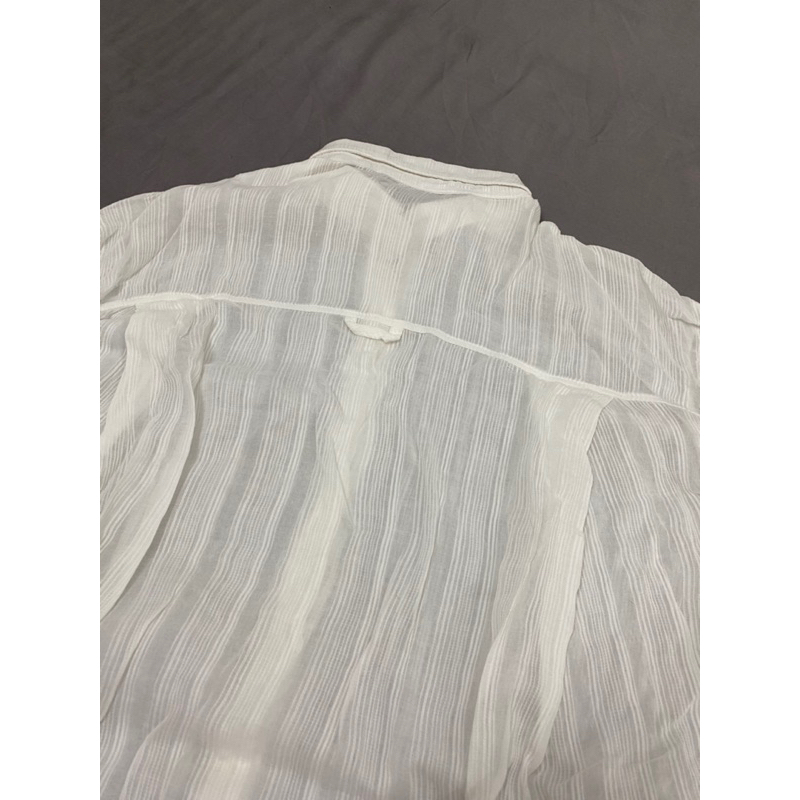 Pass áo sơ mi mỏng