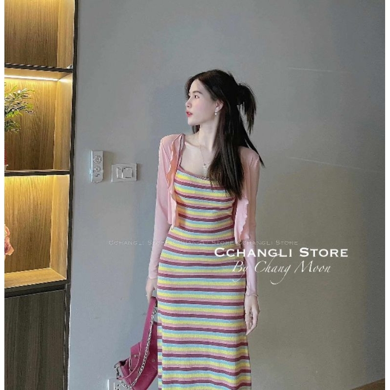 Sét váy 2 dây kẻ kèm áo cadigan mỏng