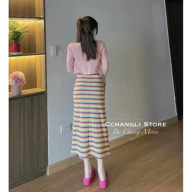 Sét váy 2 dây kẻ kèm áo cadigan mỏng