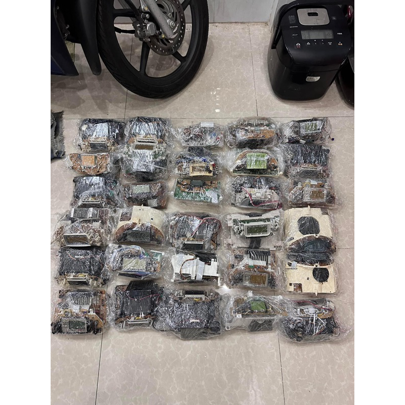 Bo main nồi cơm ih nhật