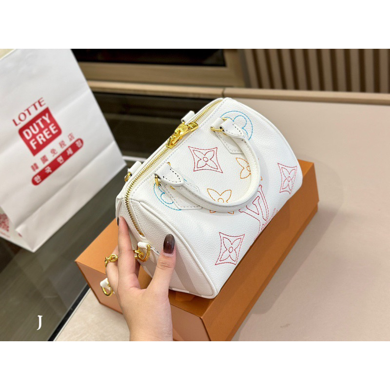 Túi quai xách Eovi SPEEDY hoạ tiết new Size 21 * 15cm Mẫu túi hoạ tiết mới nhất nhà LV Kèm dây xích đeo Full box W266-21