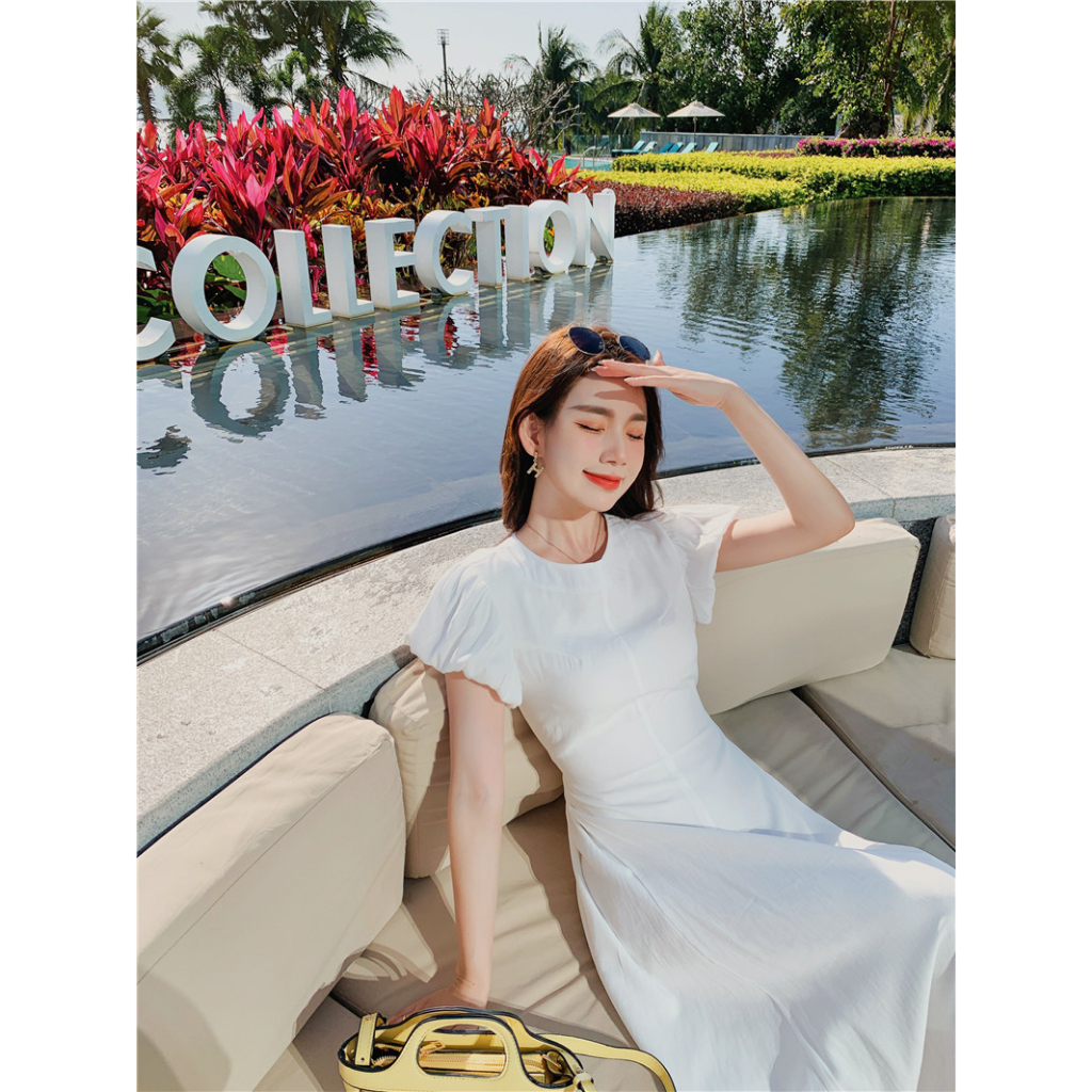 Váy dáng dài Moni dress tay bồng hở lưng, Đầm Maxi dáng dài khoét lưng tay bồng