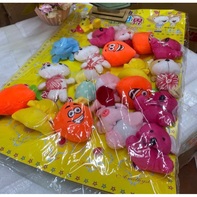 Vỉ Gấu bông thưởng nhiều hình đáng yêu có 132 tem