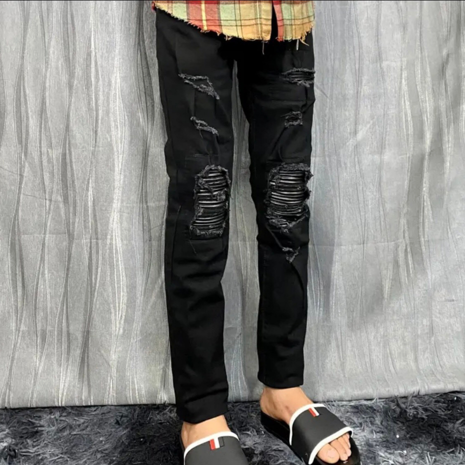 Quần jean nam rách vá da màu đen đậm trơn chất bò cao cấp co dãn tốt form dáng skinny trẻ trung