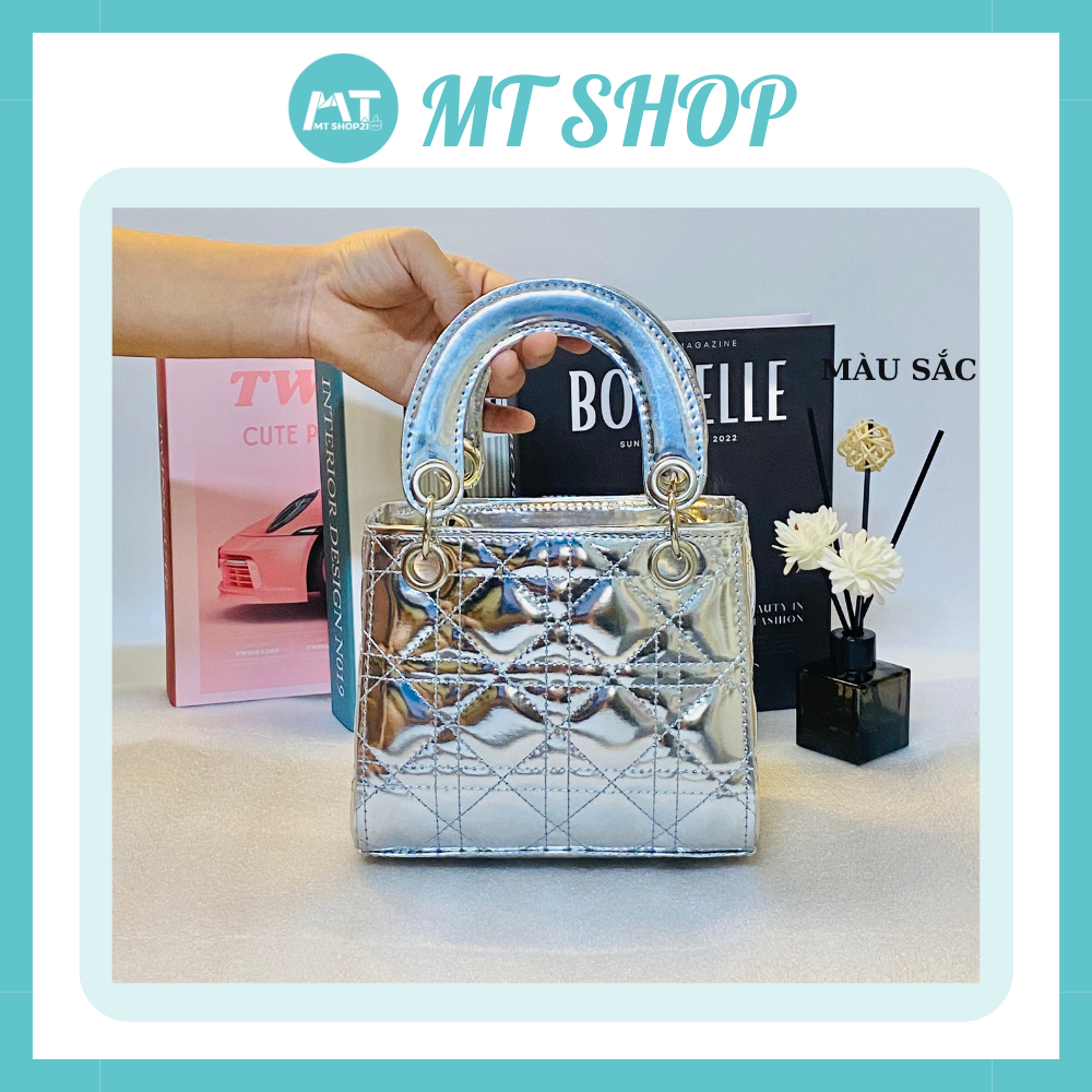 Túi xách tay đeo chéo DIO tặng kèm chùm móc khoá DIO size 19 T900