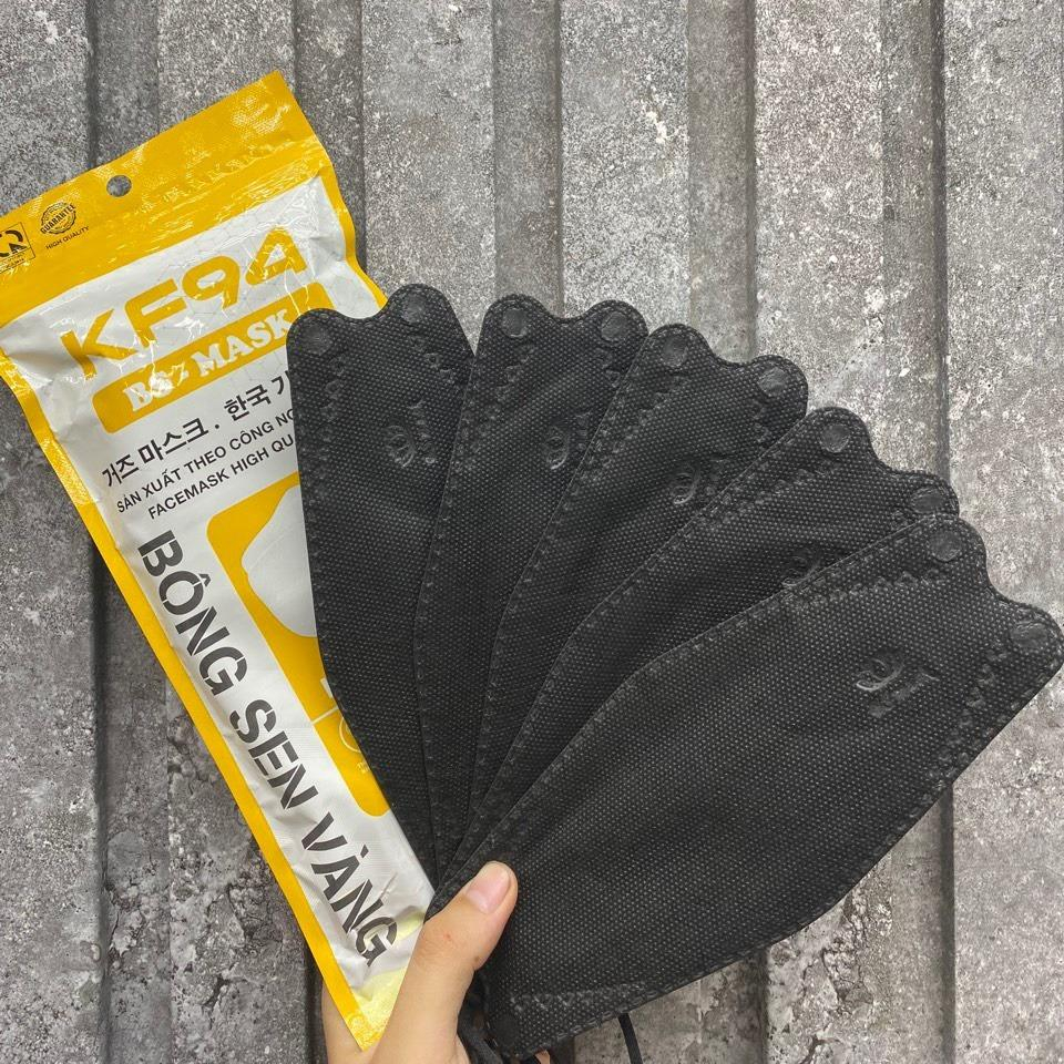 Thùng 300 cái khẩu Trang 4 Lớp KF94 - BÔNG SEN VÀNG