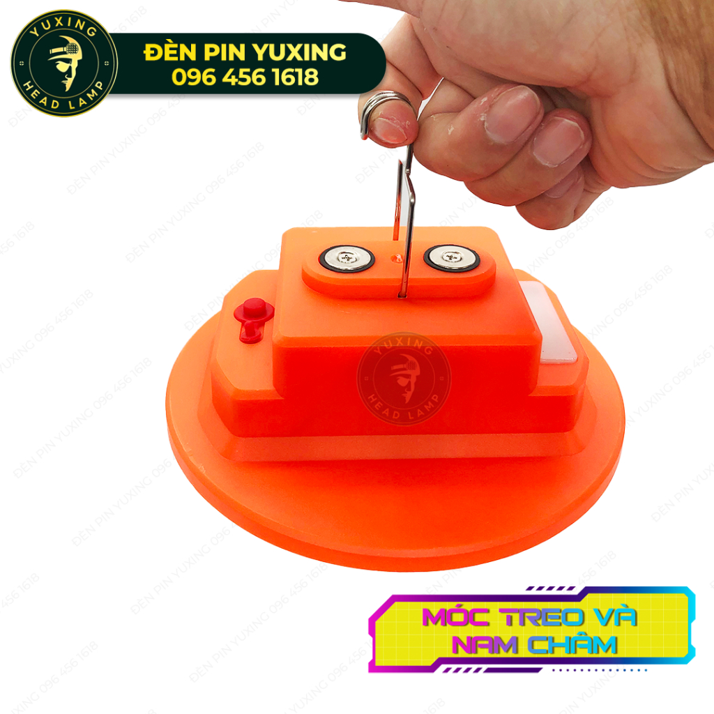Đèn tích điện siêu sáng YUXING 868 LED 250w có móc treo và nam châm siêu dính kèm sạc