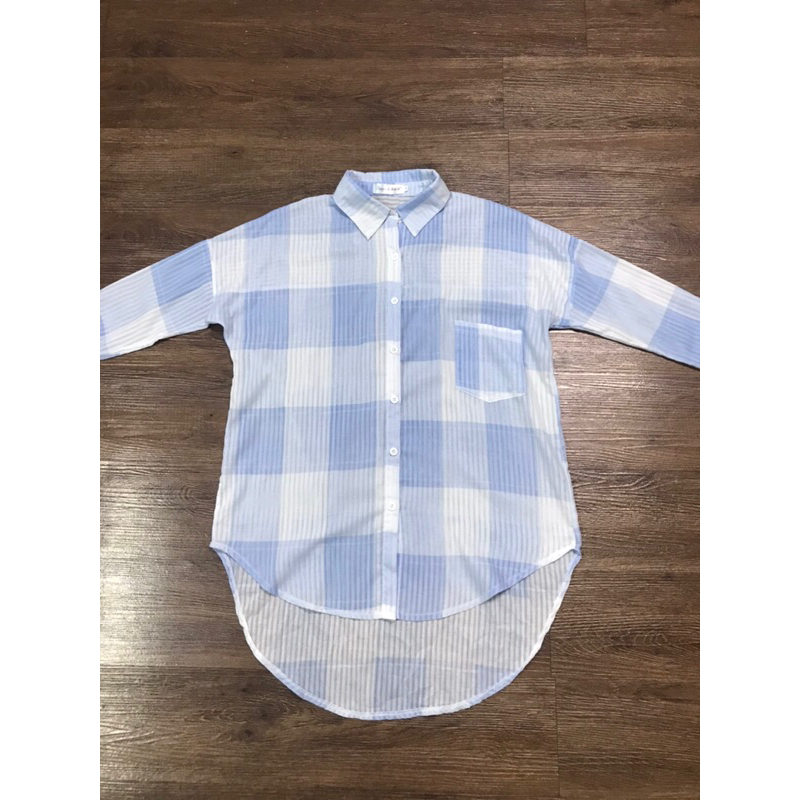 Áo sơ mi màu kiểu chất mỏng size S