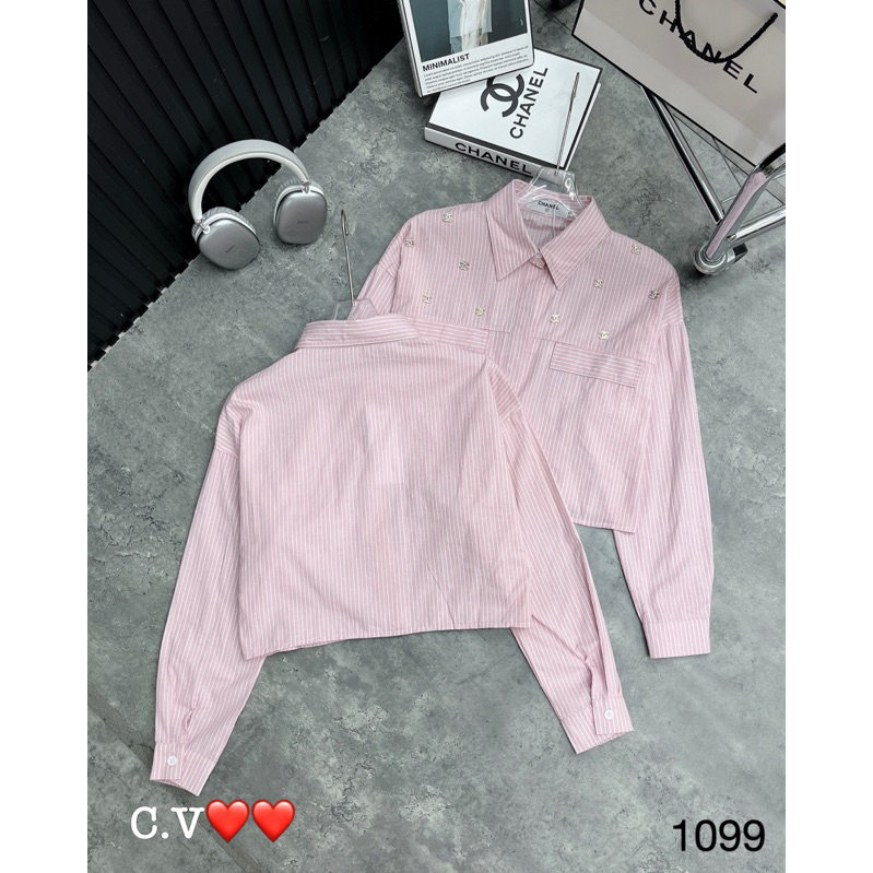 Áo sơ mi kẻ hồng đính tag C.N QCCC