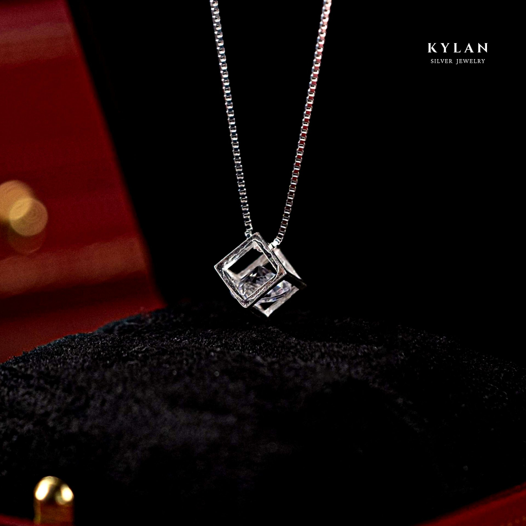 Dây Chuyền Bạc Nữ Kylan Silver KL2119 Khối Lập Phương Đá Tròn 8.0ly