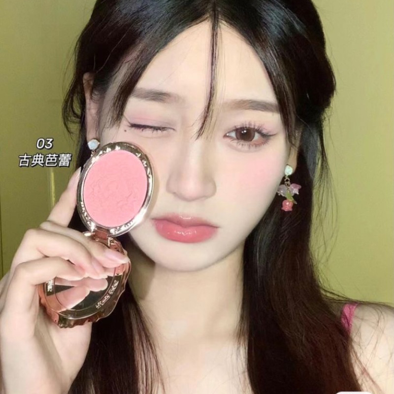 Phấn Má Hồng Flower Knows Dâu Tây Rococo Bánh Bèo