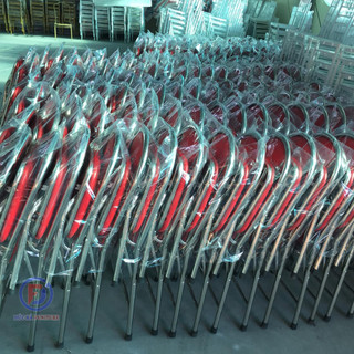 Ghế gấp Inox đệm da.