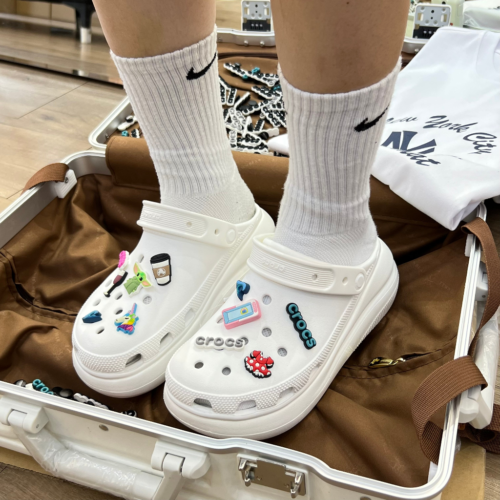 Giày Clog Unisex Crocs Crush Classic *Đế Cao* - Trắng - Code : 207521-100