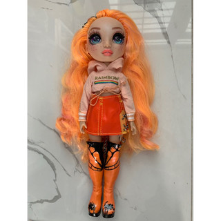 Búp bê Rainbow High used