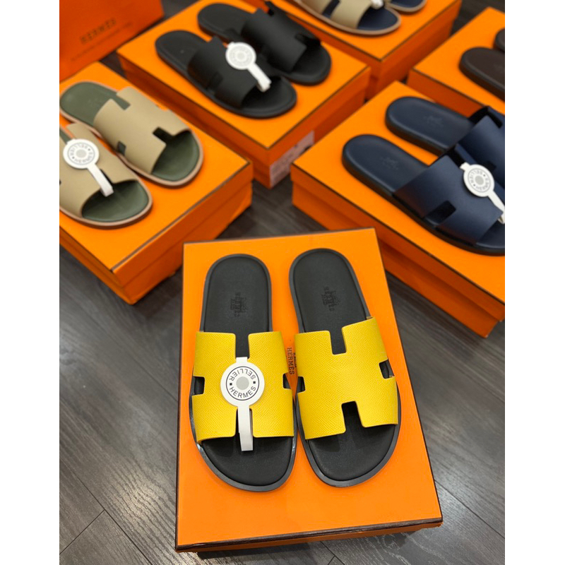 🌈🌈 Siêu Phẩm Dép HM Neww Arrivals Fullbox đầy đủ màu. Kiểu dáng trẻ trung, lịch sự !!