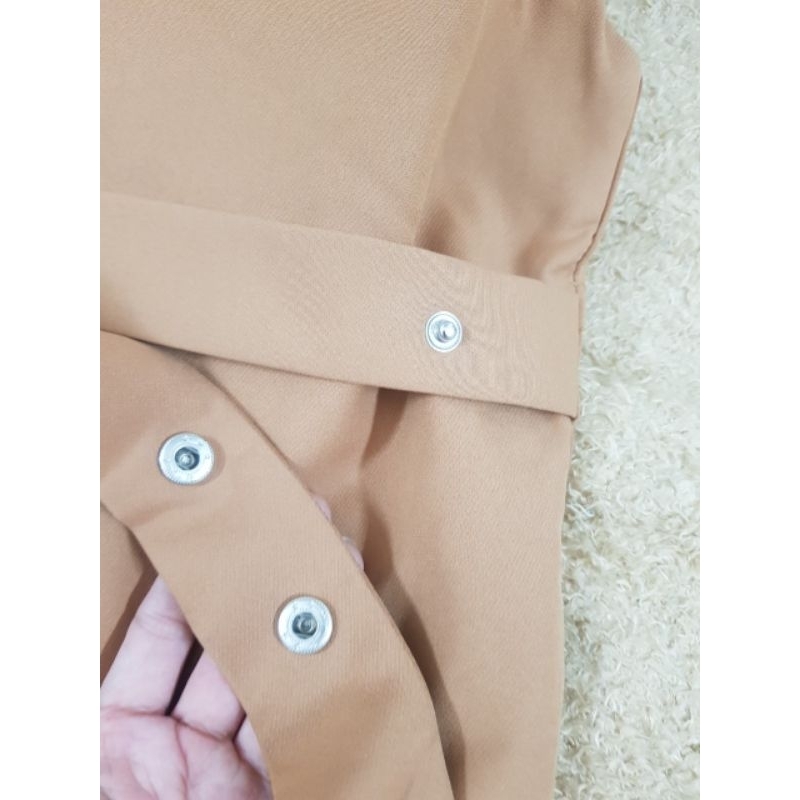 Vest/Blazer/Khoác/GILÊ dài nâu, công sở-dạo phố, polyester 2 lớp, freesize, 2hand  used, 1808