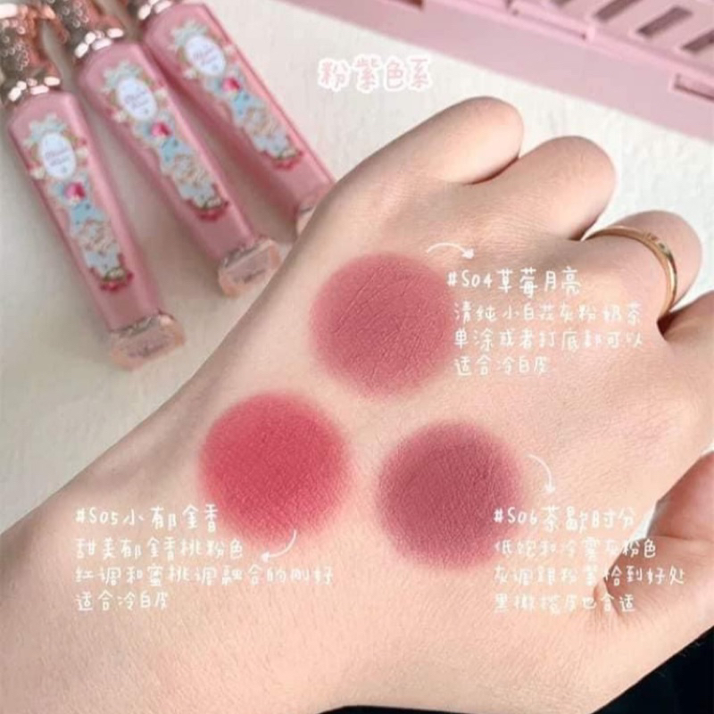 Son Kem Strawberry Rococo Flower Knows Tiểu Thư