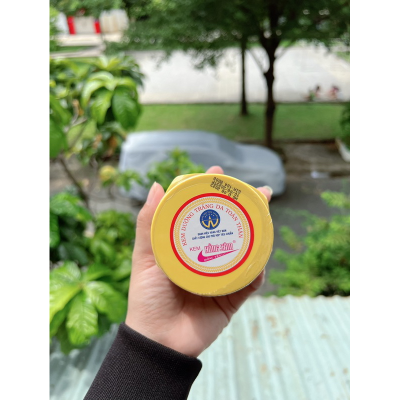 Kem dưỡng trắng da toàn thân hồng sâm white today 100g