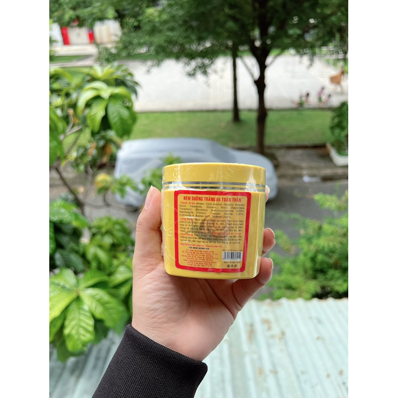 Kem dưỡng trắng da toàn thân hồng sâm white today 100g