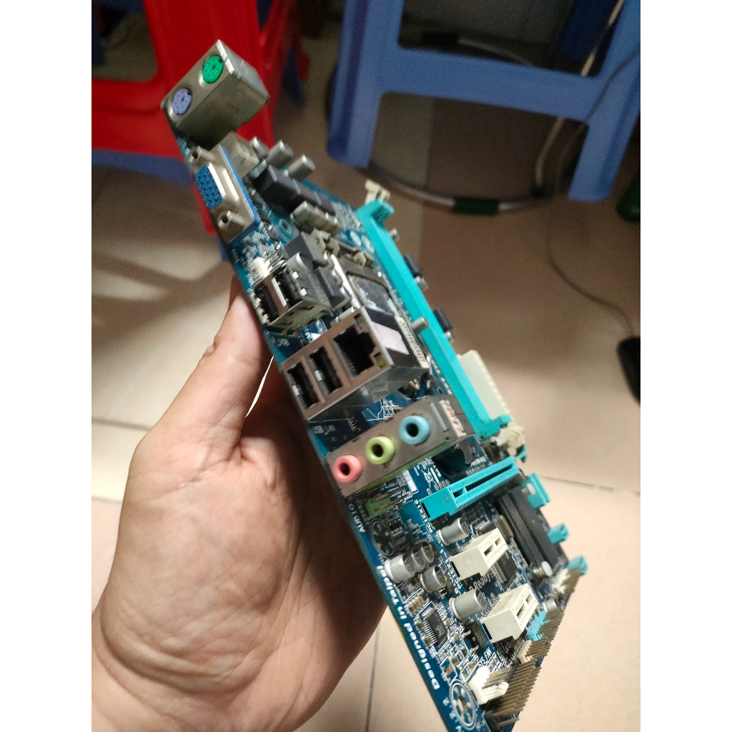 MAIN H61,CPU I5-2320,8G,FAN CÓ CHẮN MAIN.
