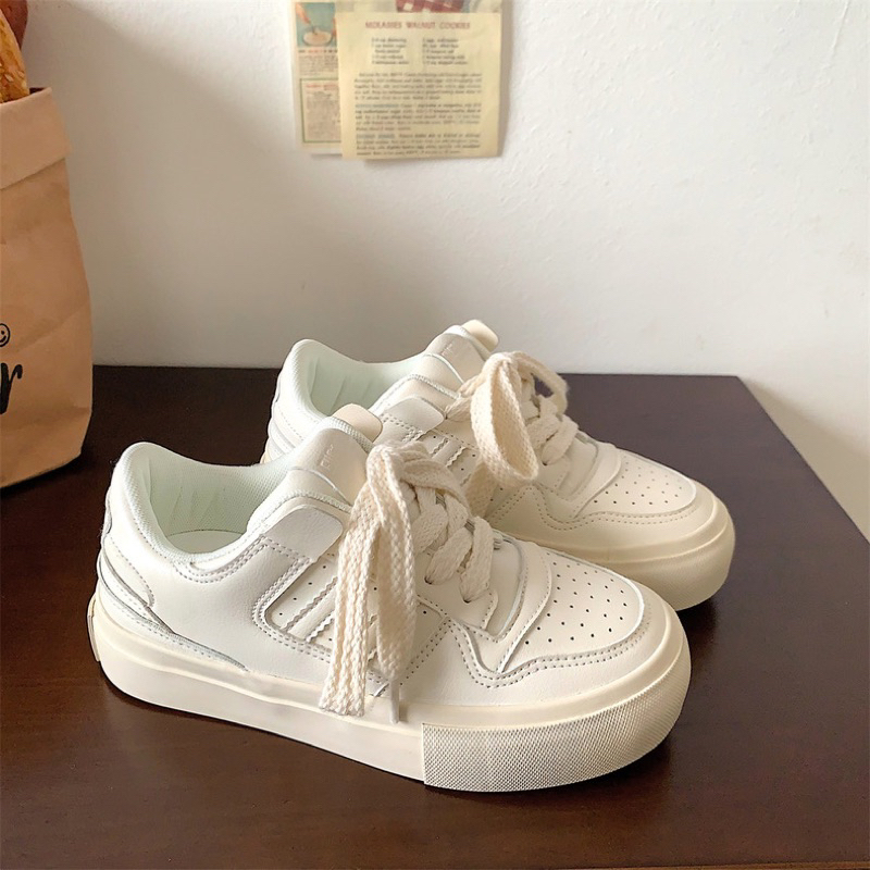 Giày sneaker Ulzzang CHÍNH HÃNG chất da PU đế cao 4cm đơn giản basic phong cách hàn quốc
