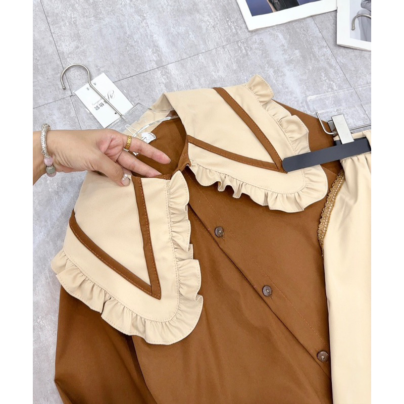 VÁY TIỂU THƯ NÂU CỔ PITER VIỀN BÈO KÈM ĐAI