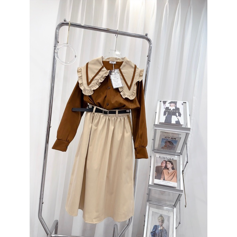 VÁY TIỂU THƯ NÂU CỔ PITER VIỀN BÈO KÈM ĐAI