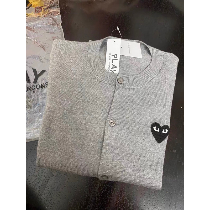 ÁO CARDIGAN LEN PLAY CDG thêu trái tim bên ngực unisex