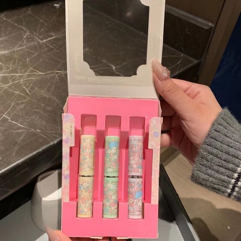 Set 3 cây son dưỡng môi thiết kế cute cấp ẩm dương môi siêu xịn sò XIAOMIMI HCOM310