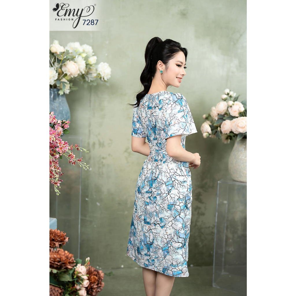 Đầm EMY EM7287  Xoè Cổ Tròn