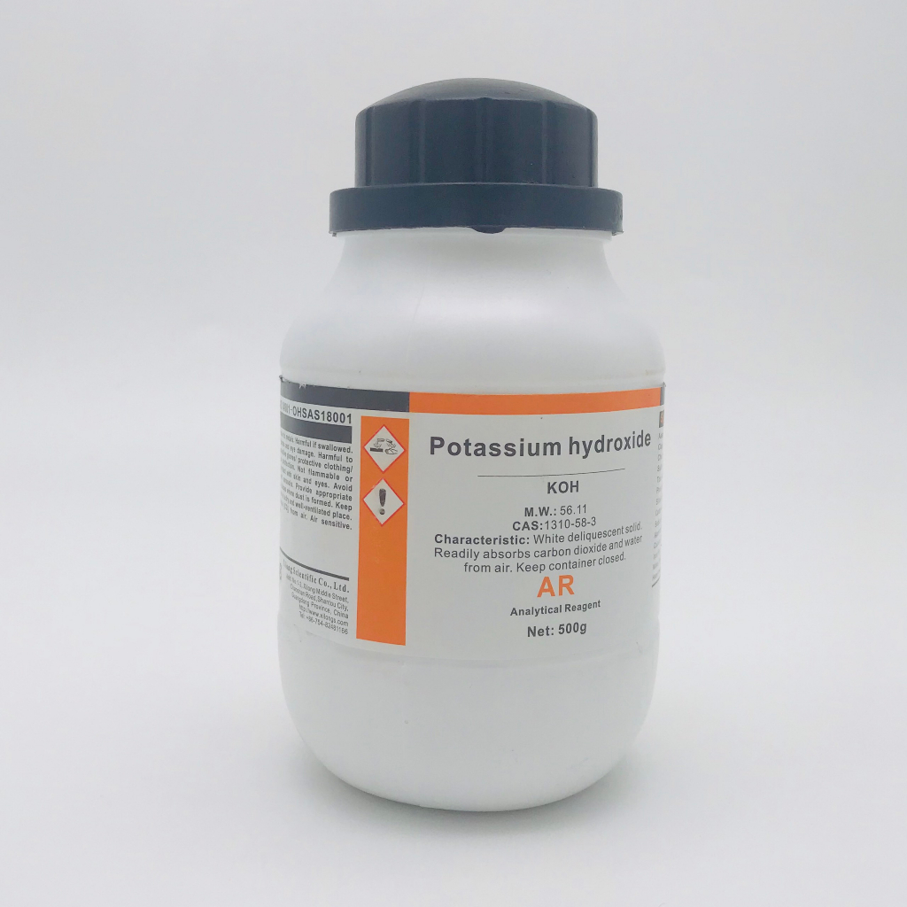Hóa chất Potassium Hydroxide(KOH, AR, Chai 500G, Xilong, Cas 1310-58-3)