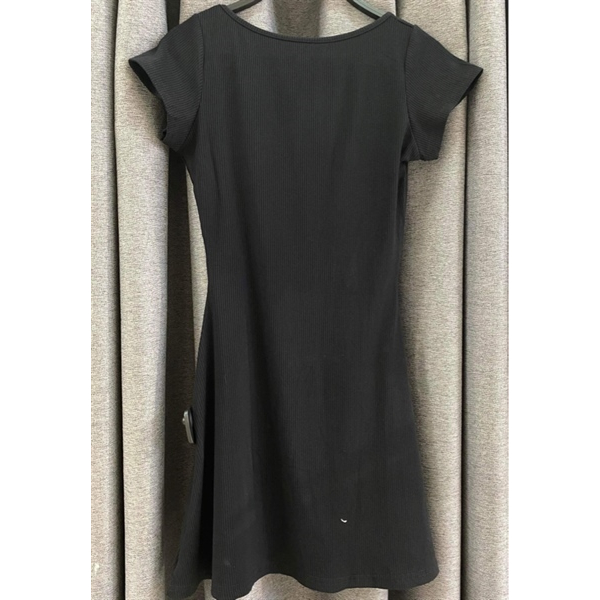 Đầm thun khoét lưng dáng ngắn FIONA DRESS