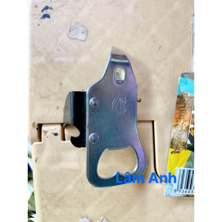 Dụng cụ khui đồ hộp đa năng
