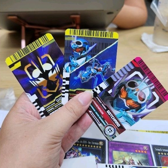 Đồ chơi  Rider card Sưu tập kamen rider Gotchard  của series phim Siêu nhân Kamen rider Decade