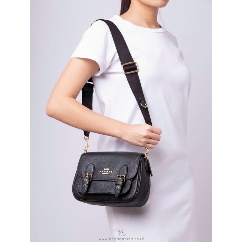 Túi c0ach LUCY CROSSBODY . Mẫu coa.ch mới đơn giản dễ sử dụng