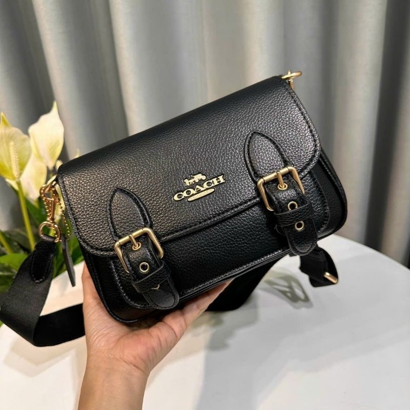 Túi c0ach LUCY CROSSBODY . Mẫu coa.ch mới đơn giản dễ sử dụng