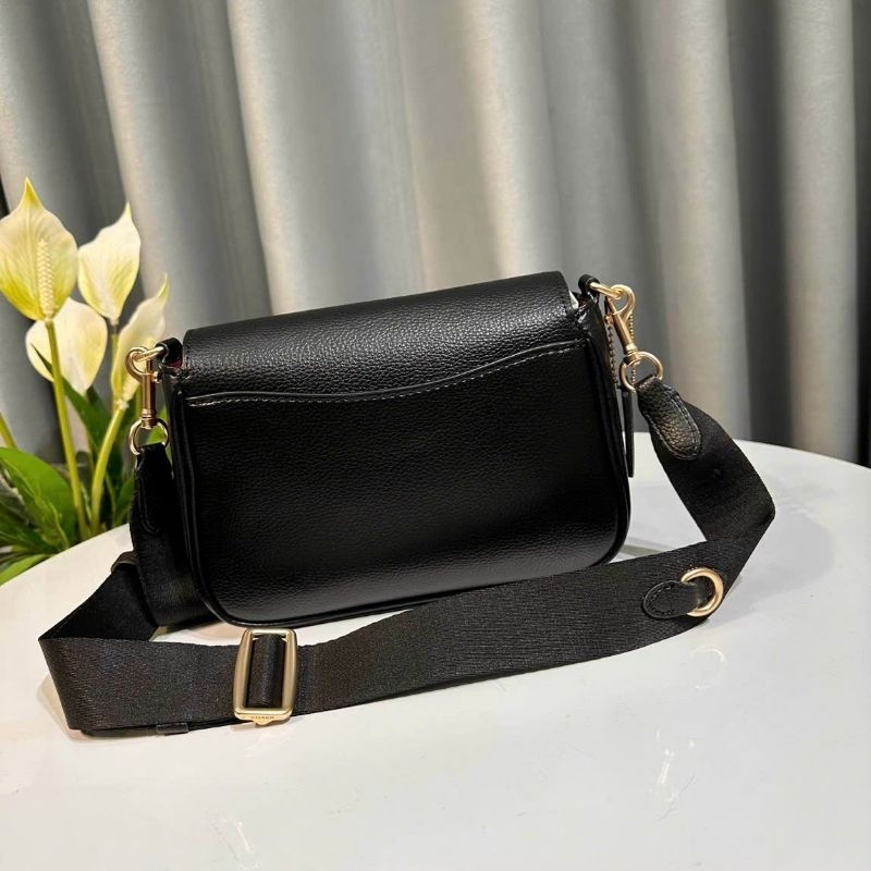 Túi c0ach LUCY CROSSBODY . Mẫu coa.ch mới đơn giản dễ sử dụng