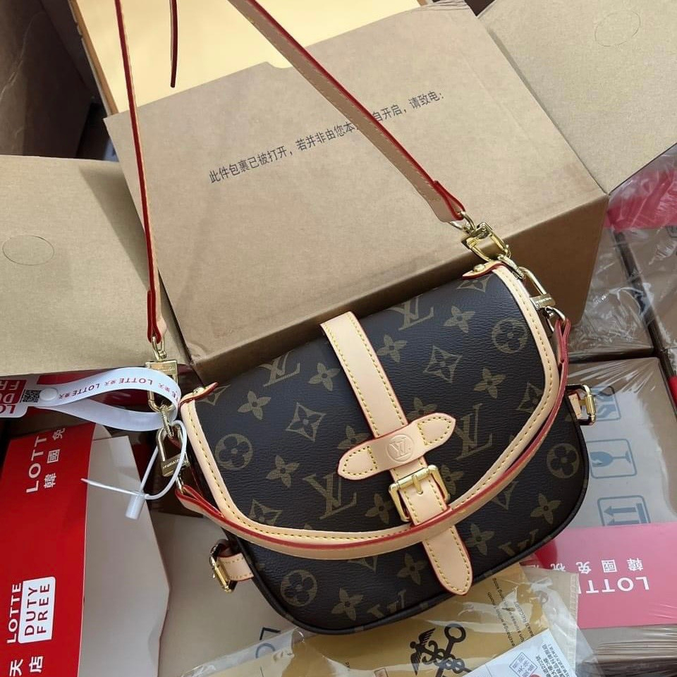 Túi xách nữ đeo chéo size 20cm hàng siêu đẹp full box sịn sò