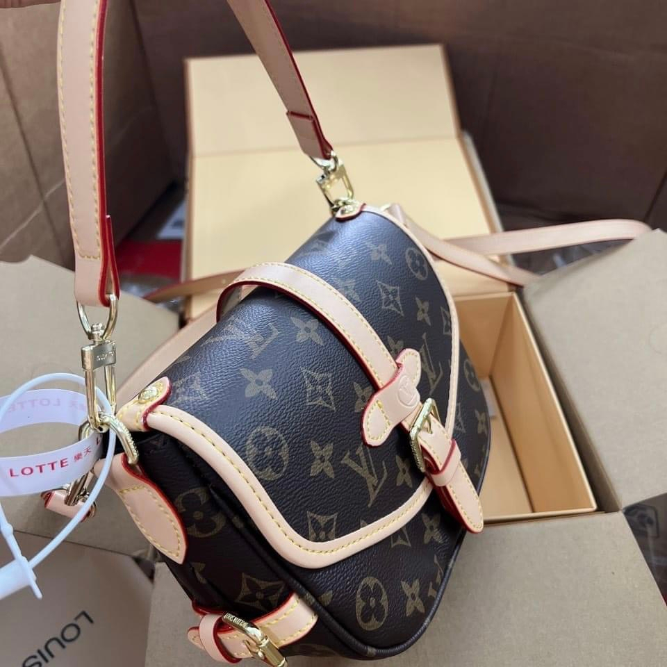 Túi xách nữ đeo chéo size 20cm hàng siêu đẹp full box sịn sò
