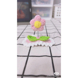 Kẹp tóc bằng len handmade