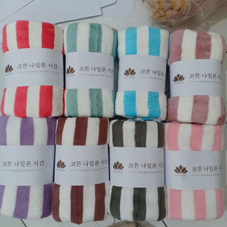 Khăn tắm lông cừu Hàn Quốc sọc to 70x140cm 😍 chất bông siêu mềm thấm nước cực tốt thích hợp quấn người cho em bé