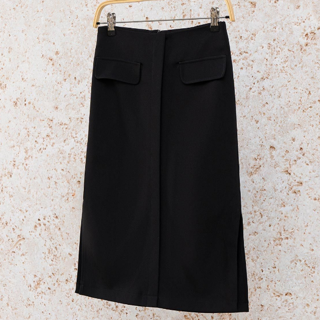 Chân Váy Midi VIEN TRAN Hai Nắp Túi V62T19Q004