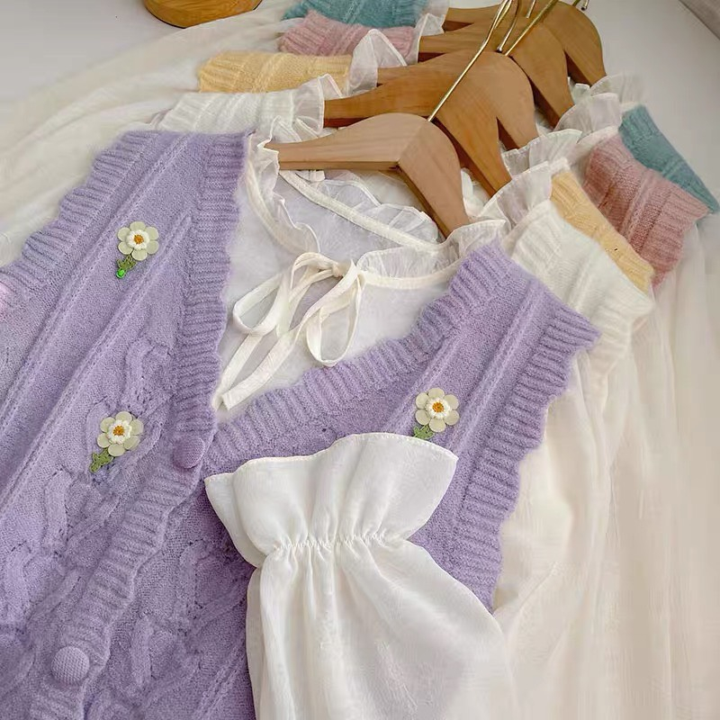 Áo gile len đính hoa nổi hàng QC kèm áo sơ mi tơ