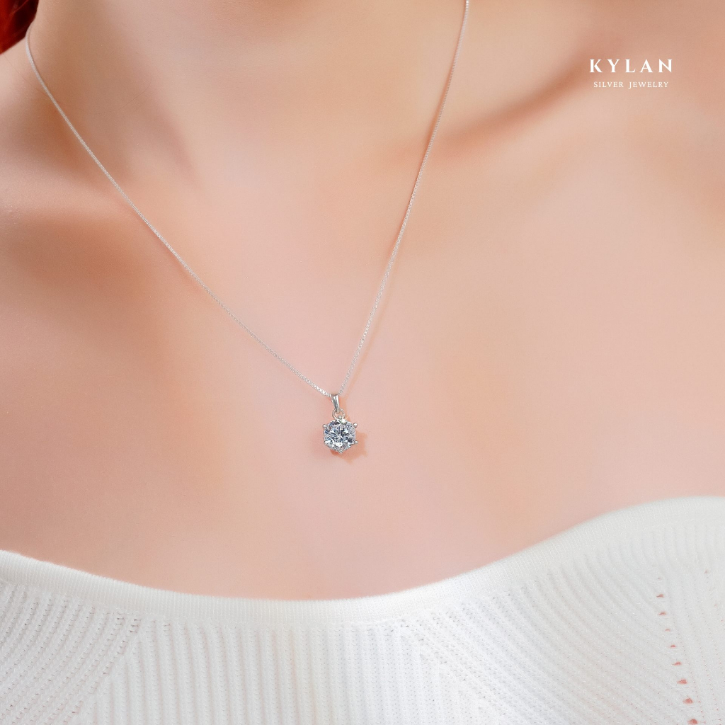 Dây Chuyền Bạc Nữ Kylan Silver KL0268 Đá Chủ Tròn Kim Cương Nhân Tạo 8.0ly